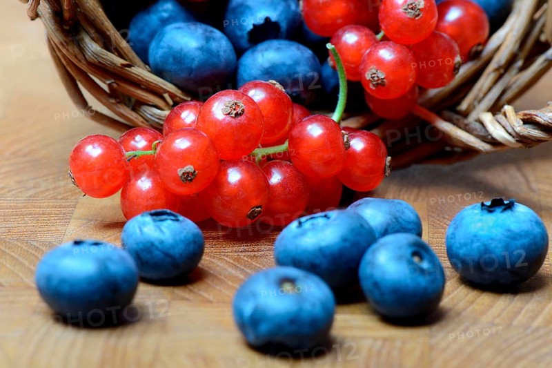 Currants and blueberries in basket