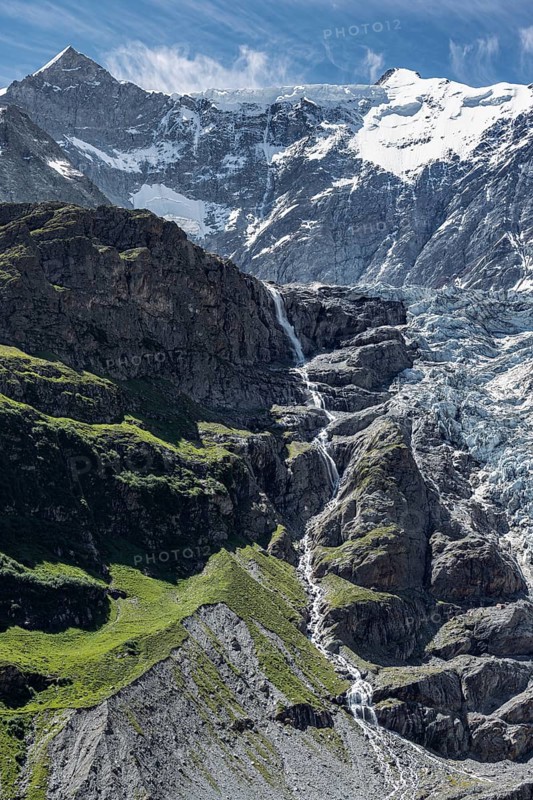 Glacier Grindelwald-Fieschergletscher and summit of Walcherhorn