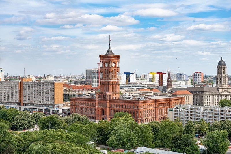 View of Rotes Rathaus