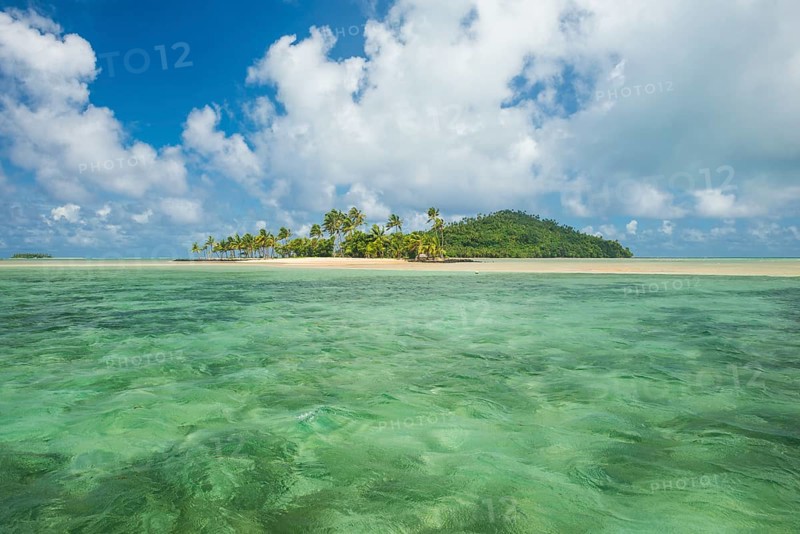 Beautiful little islet in the lagoon of Wallis