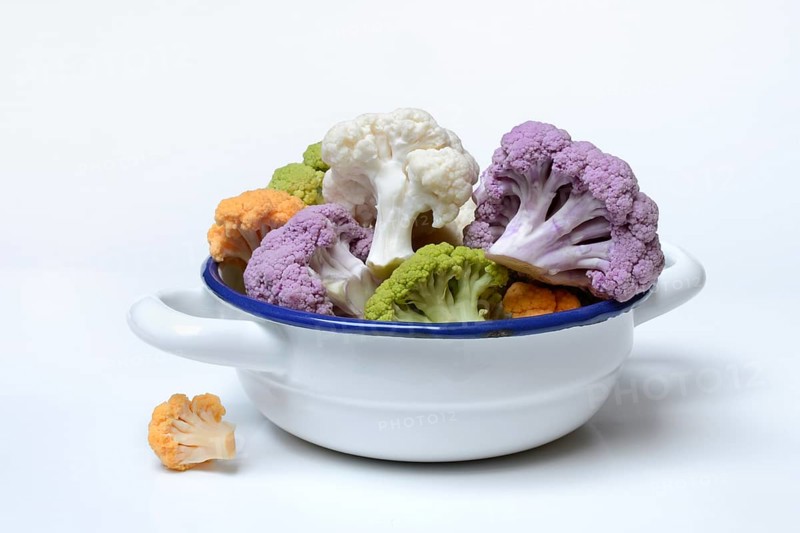 Colored cauliflower in a bowl