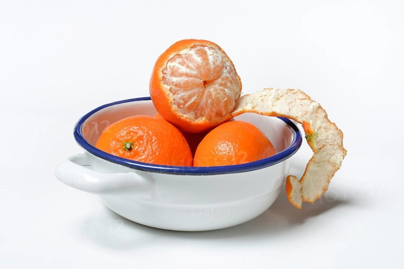 Clementines in a bowl