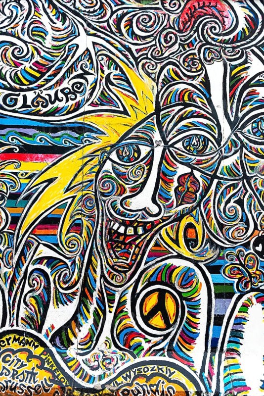 Graffiti We are one people