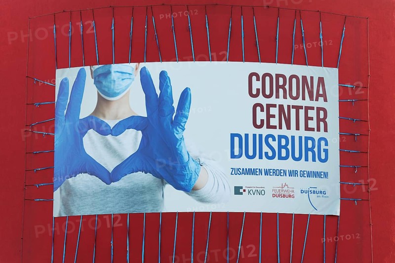 Advertising banner Corona Center Duisburg