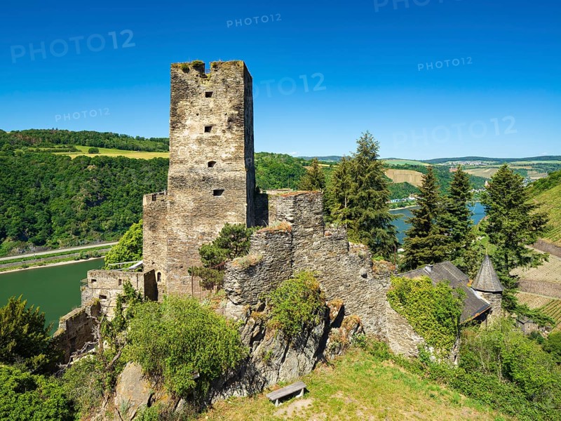 Gutenfels Castle on the Rhine