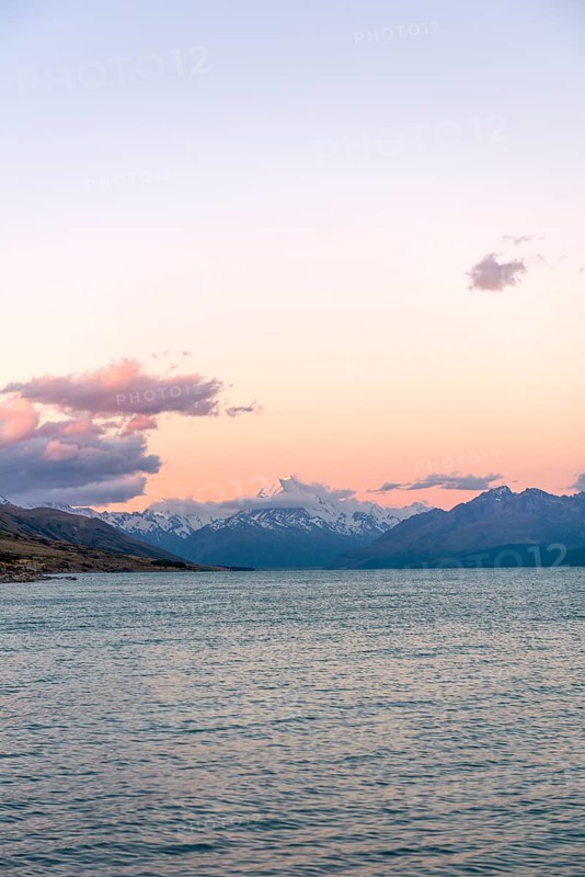Lake Pukaki with view of Mount Cook at sunset