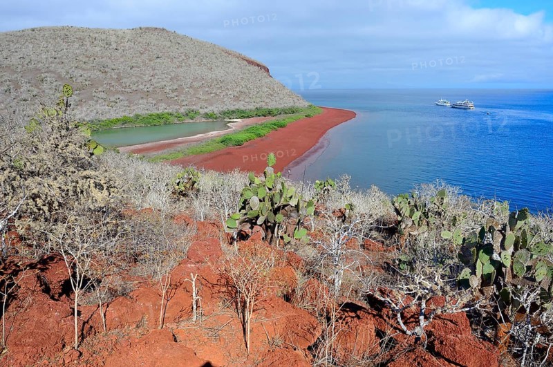 Anchoring yachts at the red beach