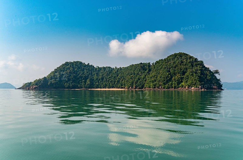 Small islands in the Mergui or Myeik Archipelago