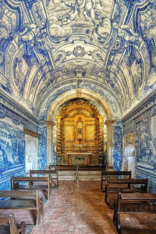 Blue Azulejos in Sao Filipe castle Chapel