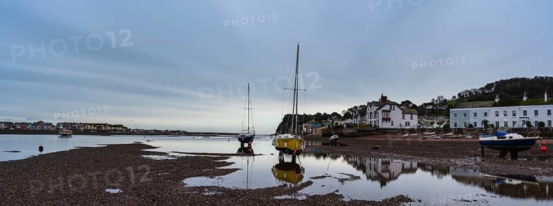 Long time exposure of boats in low tide
