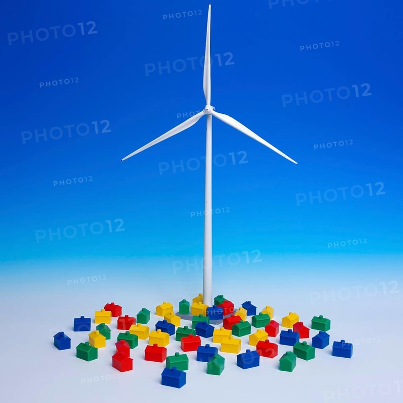 Miniature wind turbine