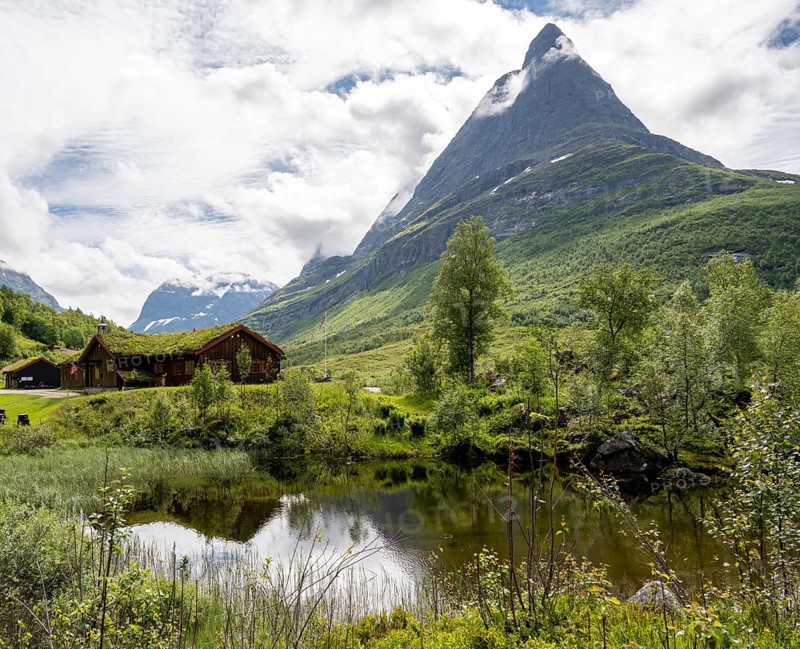 Innerdalen high valley with lake