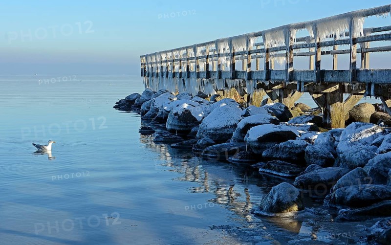 Pier with icicles
