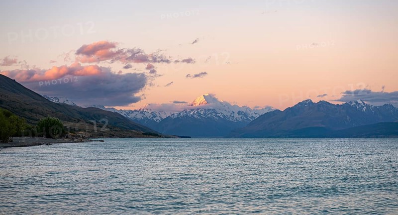 Lake Pukaki with view of Mount Cook at sunset