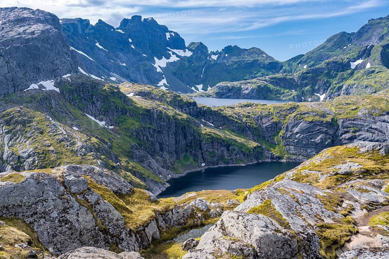 Lake Tennesvatnet and Krokvatnet