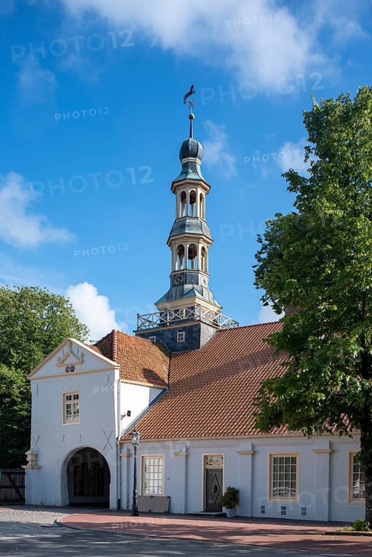 Gate house of moated castle Norderburg