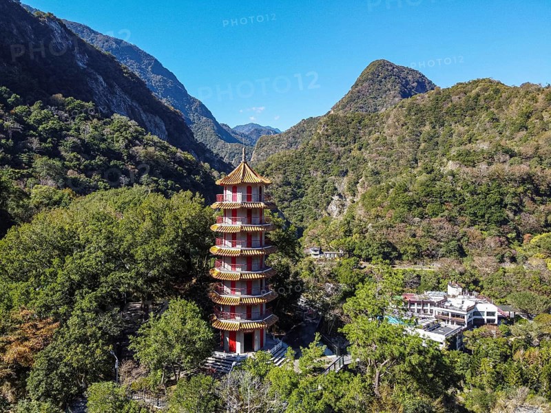 Aerial of Tianfeng Pagoda and Tianxiang recreational area