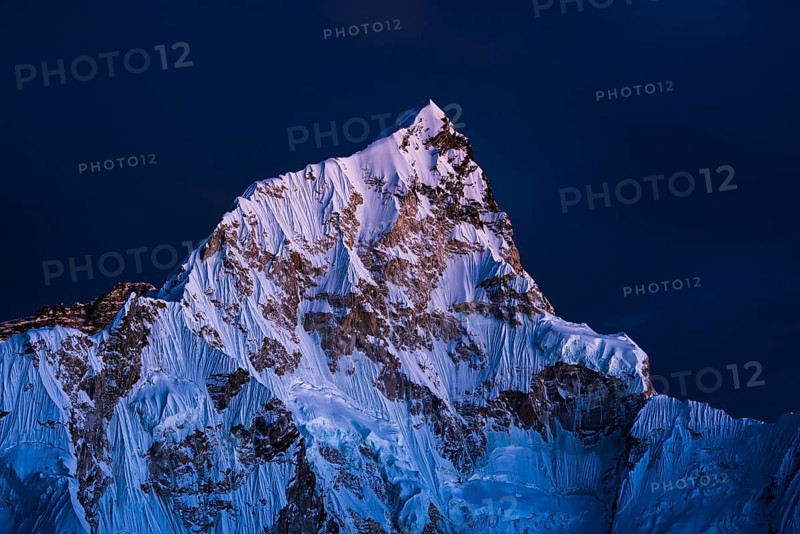 Sunset view from Kala Patthar on Nuptse west flank