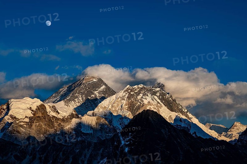 View in the evening light from Renjo La Pass 5417m to the east on Himalaya with Mount Everest