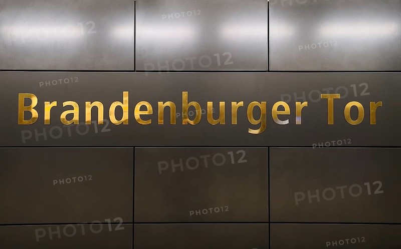 Brandenburg Gate lettering of the underground line U5