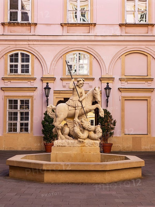 Equestrian statue Dragonslayer Saint George