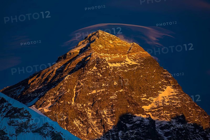 View from Kala Patthar in the evening light on Mount Everest