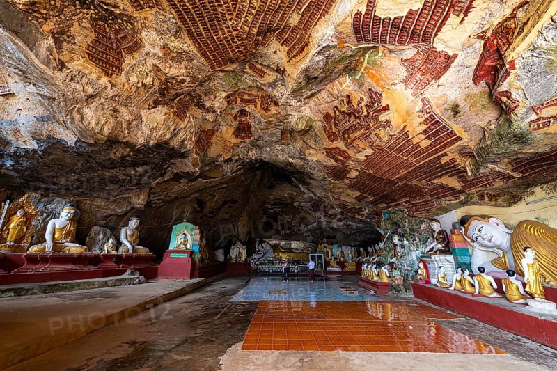 Cave filled with buddhas