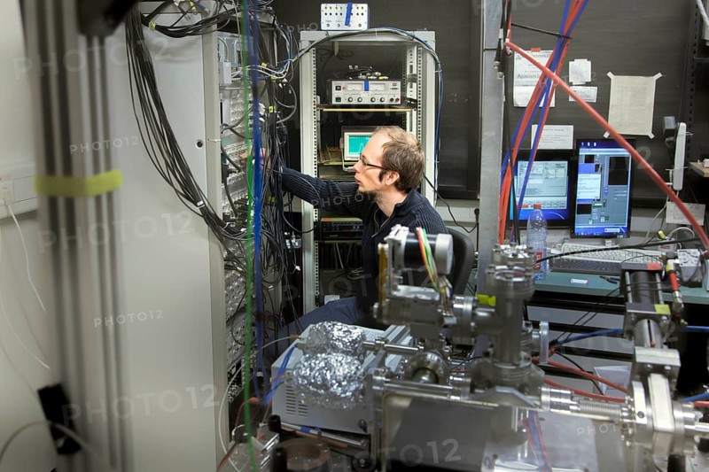 Laser laboratory of experimental physics at Heinrich Heine University Duesseldorf