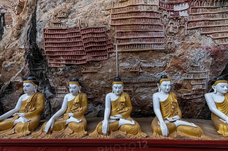 Cave filled with buddhas