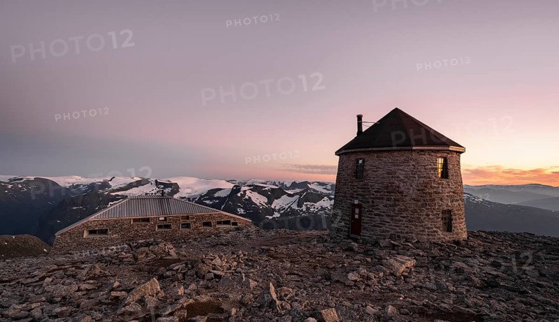 Mountain hut Kloumanstarnet