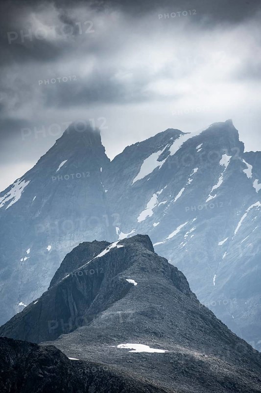 Cloudy mountains