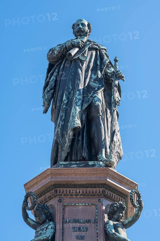 Maxmonument