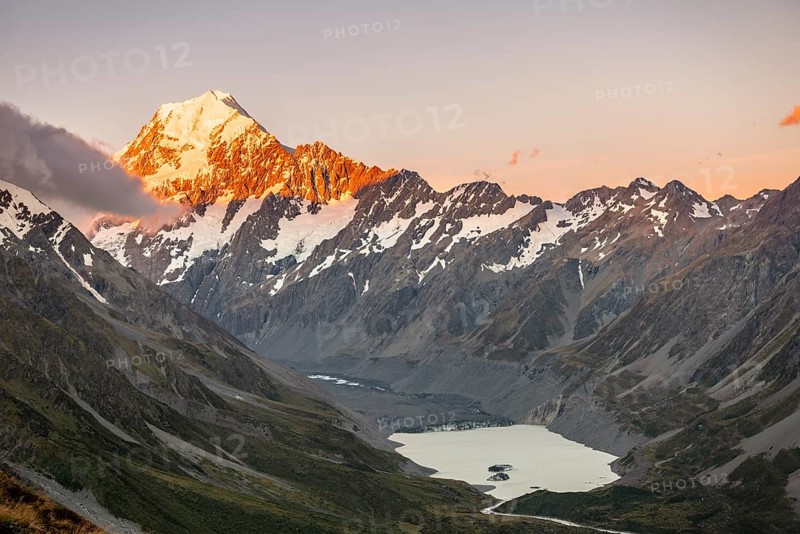 Mount Cook at sunset