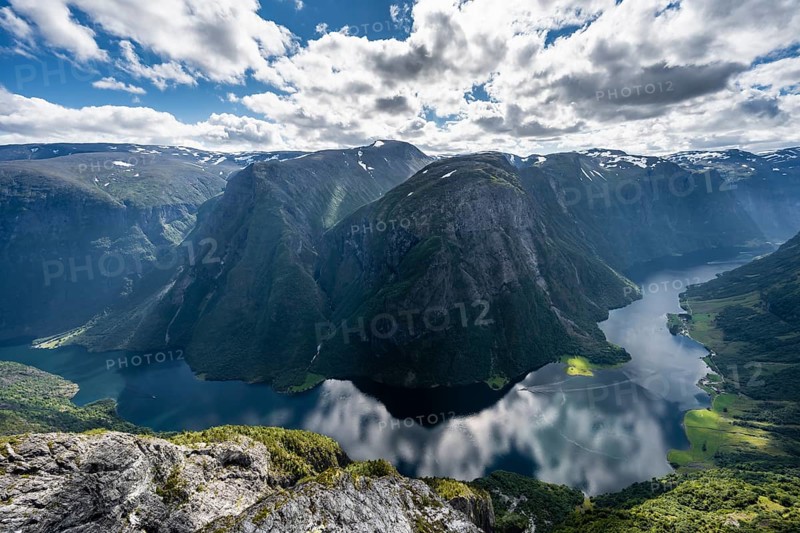 View from the top of Breiskrednosi