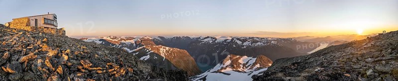 Mountain hut Kloumanstarnet