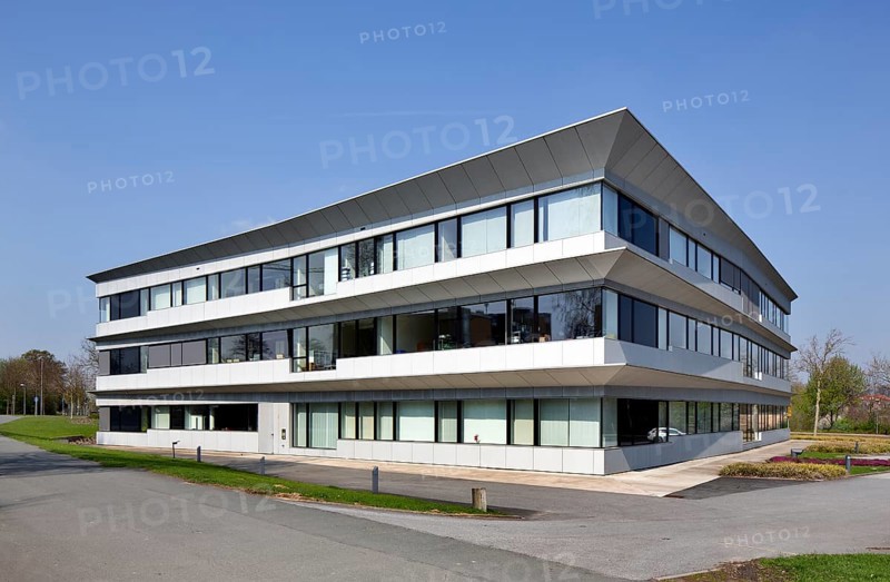 Nano-Bioanalytics Center
