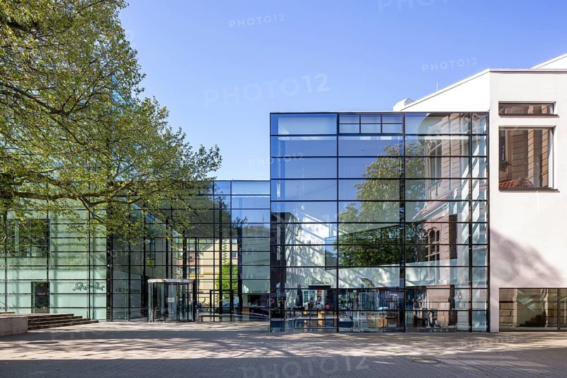 Emil Schumacher Museum