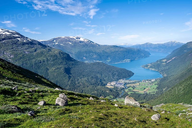 Fjord Innvikfjorden