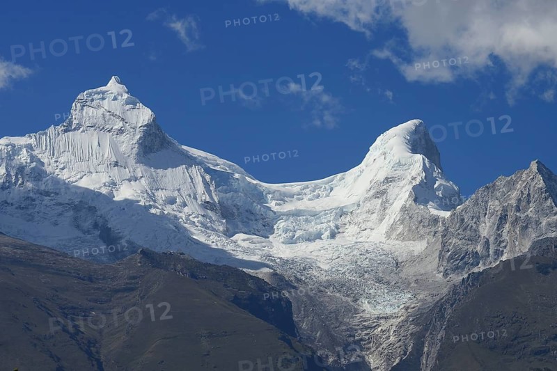 White peak of Nevado Huandoy