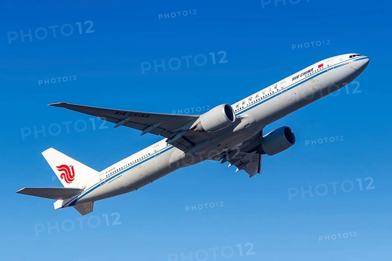 A Boeing 777-300ER aircraft of Air China with registration number B-2038 at Frankfurt Airport