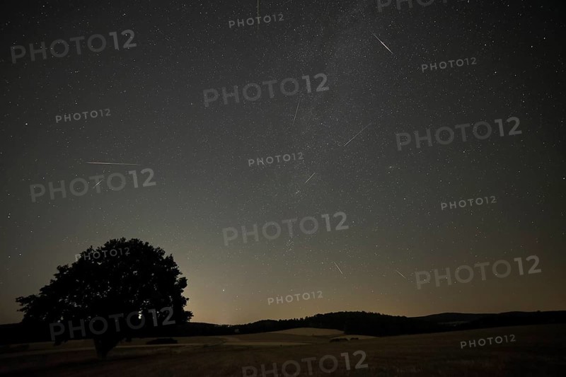 Shooting stars