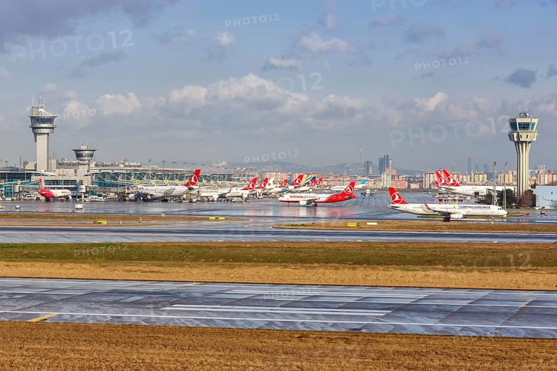 Turkish Airlines aircraft at Istanbul Ataturk Airport