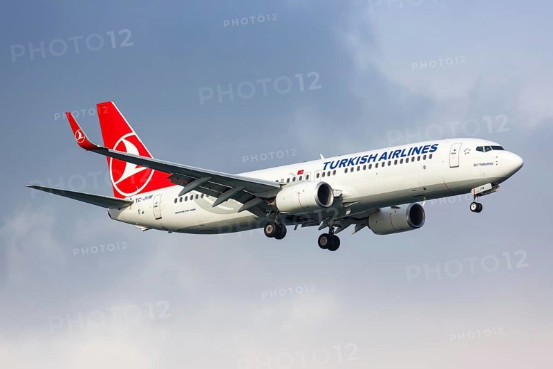 A Turkish Airlines Boeing 737-800 with registration TC-JVM at Istanbul Ataturk Airport