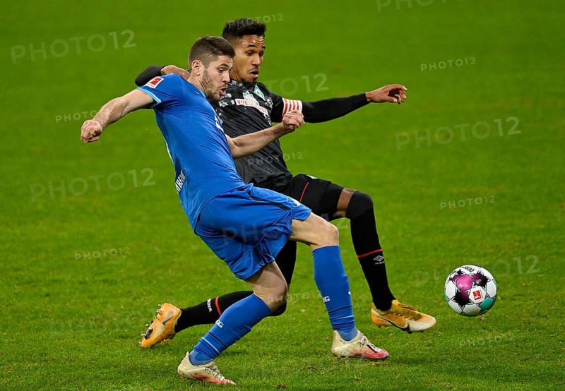 Andrej Kramaric TSG 1899 Hoffenheim vs Felix Agu SV Werder Bremen SVW