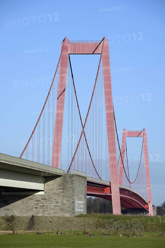 Rhine bridge near Emmerich