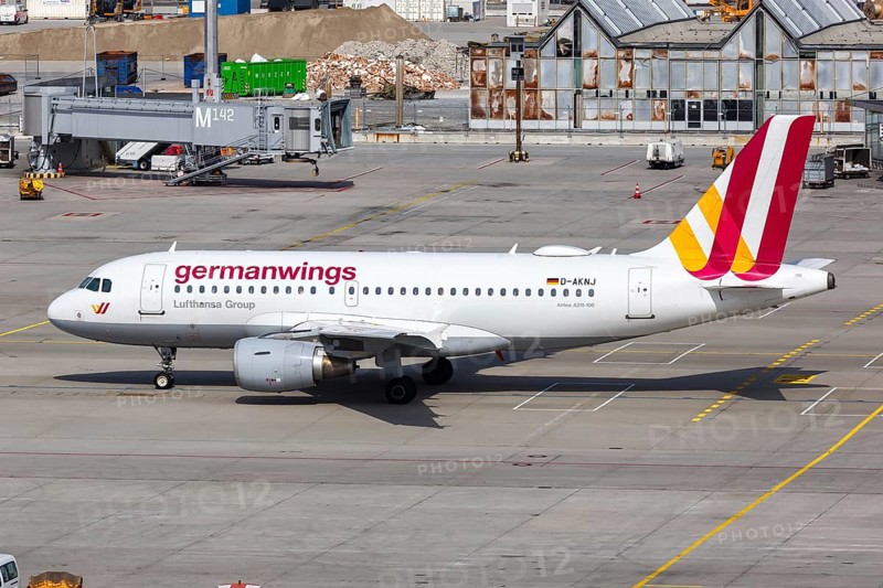 A Germanwings Airbus A319 with the registration D-AKNJ at Munich Airport
