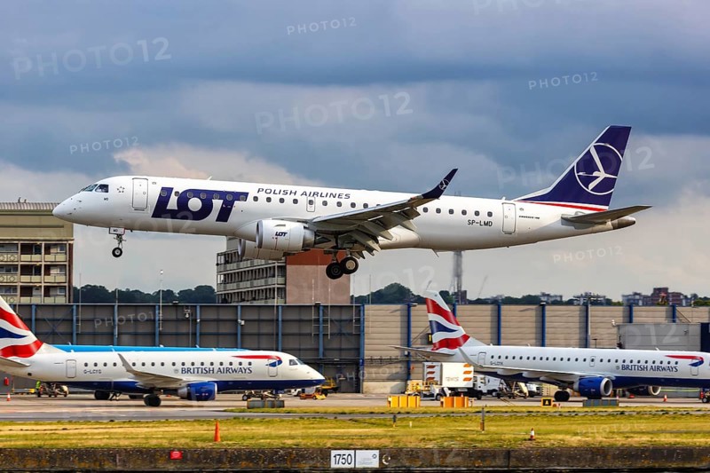 An Embraer 190 of LOT Polskie Linie Lotnicze with the registration SP-LMD at London City Airport