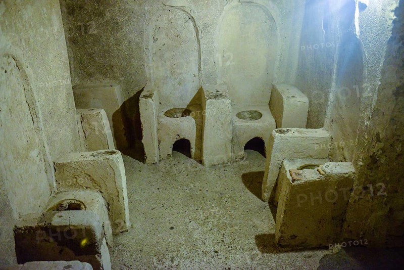 Burial cellar