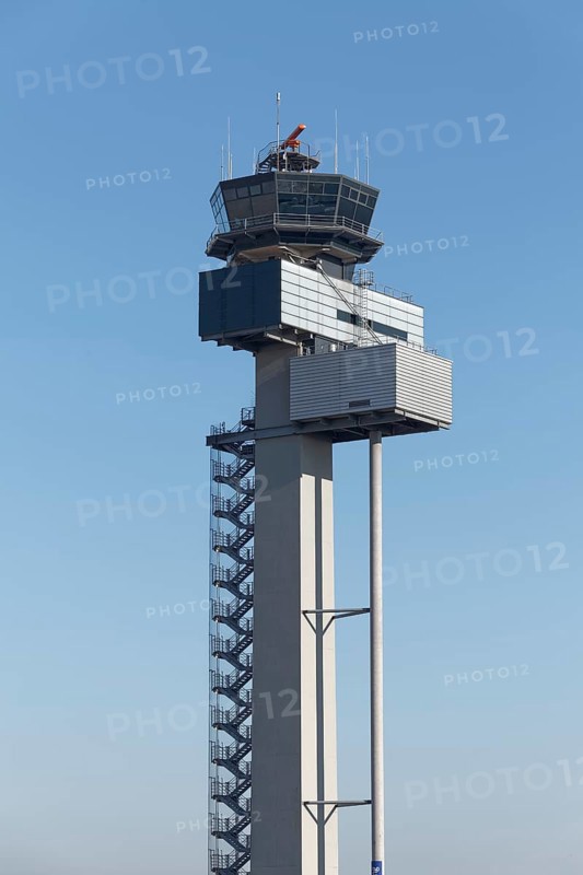 Air traffic control tower