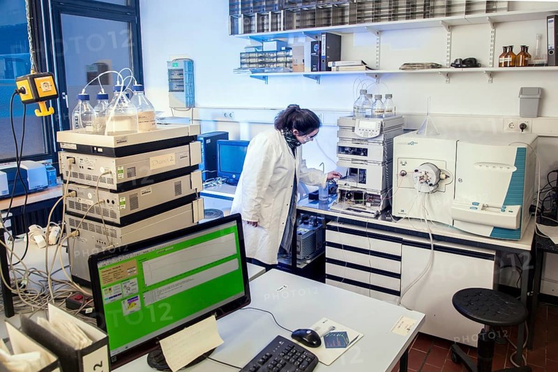 Laboratory Assistant at the Liquid Chromatography Analysis at the Institute for Pharmaceutical Biology and Biotechnology